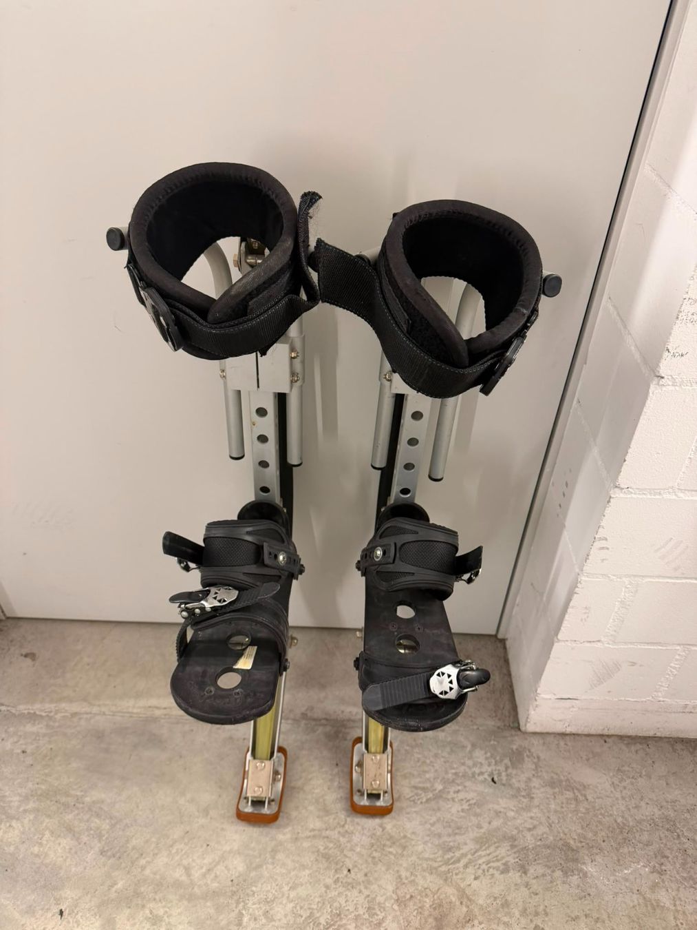 Giocattoli: Poweriser PR-7090 Jumping Stilts / Sprungstelzen – Usato da Unteriberg venduto da Oliverses 2
