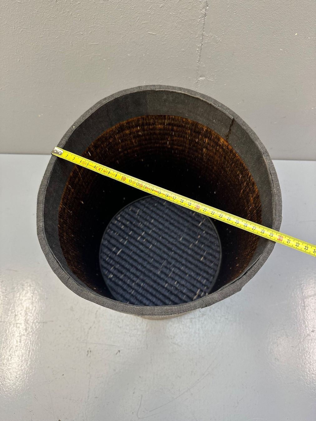 Poubelles: PAPIERKORB AB 1.-!!! – D'occasion à Zürich par NIKI777 7