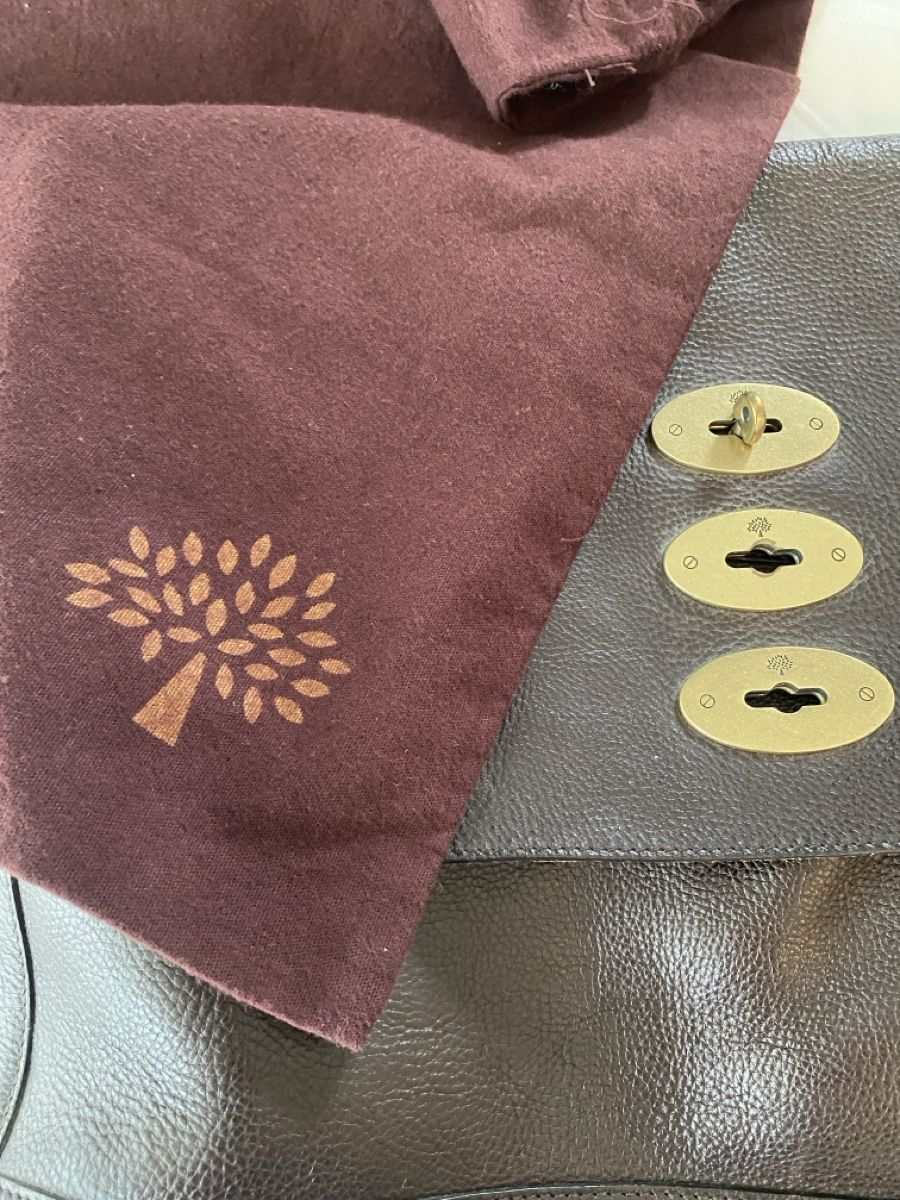 Mulberry Borse: Mulberry Chocolate Brown Leather Shoulder Bag – Nuovo (secondo la descrizione) da Reinach BL venduto da stutkir 5