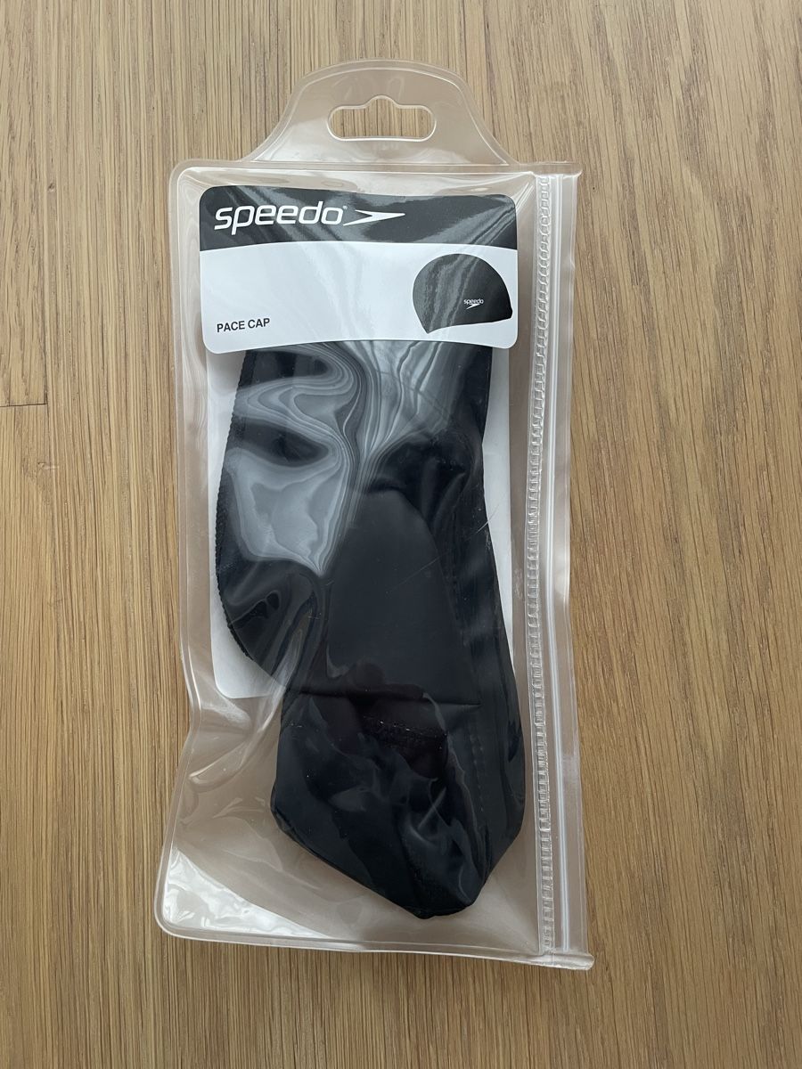 Speedo Copricapi, berretti & cappellini: Schwimm Kappe – Usato da Wichtrach venduto da estrella03 2