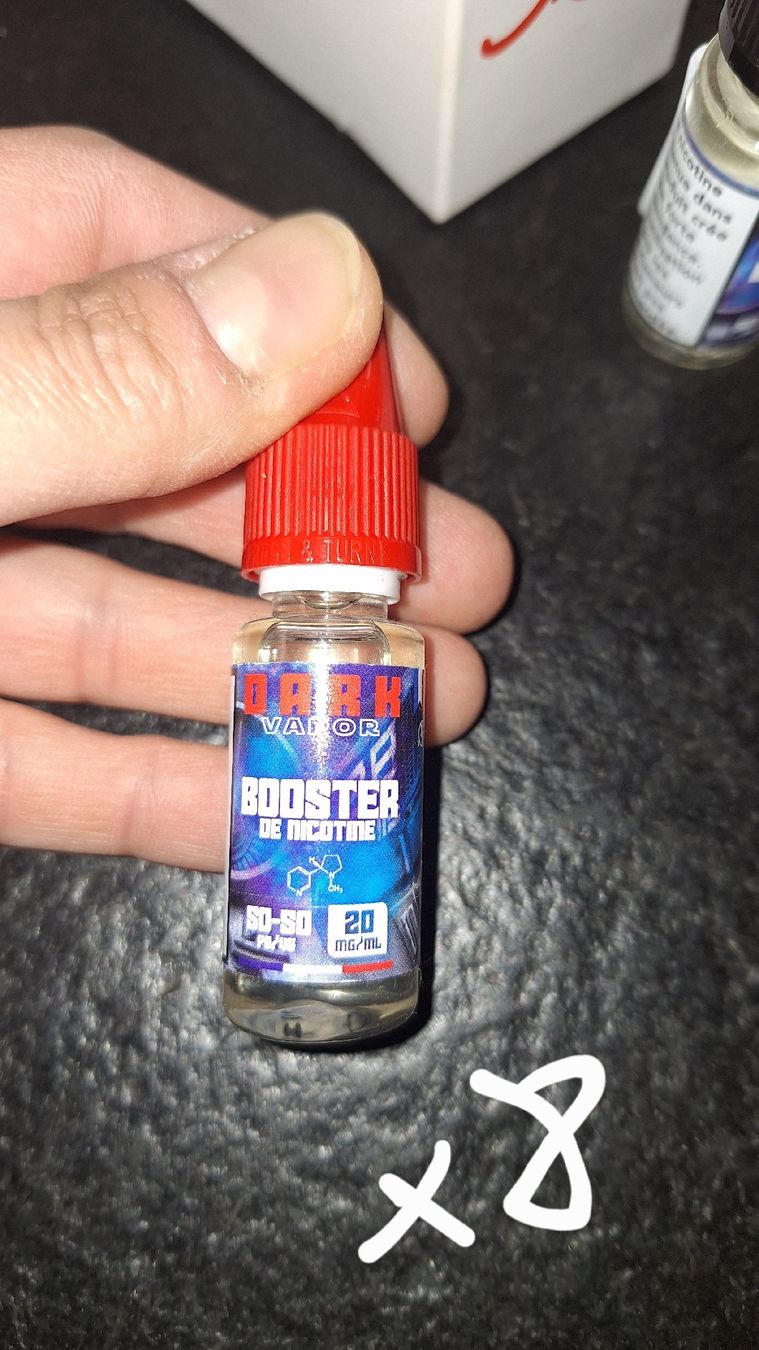 Altri Prodotti per fumatori: Cigarette electronique + 31 Booster variés + 8 batteries – Usato da Jussy venduto da lia_sb7q 1