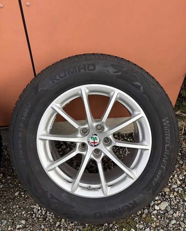 Autos: alfa romeo Stelvio – Neu und originalverpackt aus St. Gallen von leo_bjz2 1