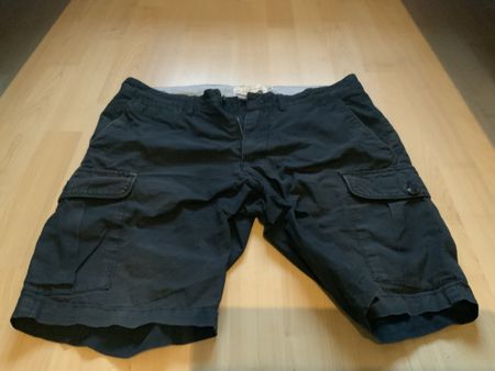 Kurze Hosen für den Sommer