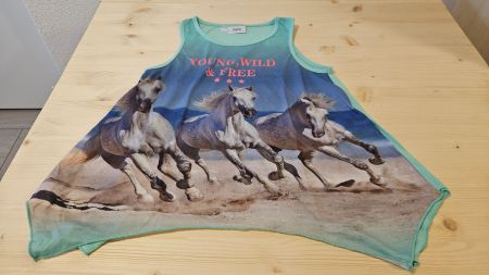 Sommer Tunika Shirt mit Pferden, Gr. 128/134, Top Zustand!