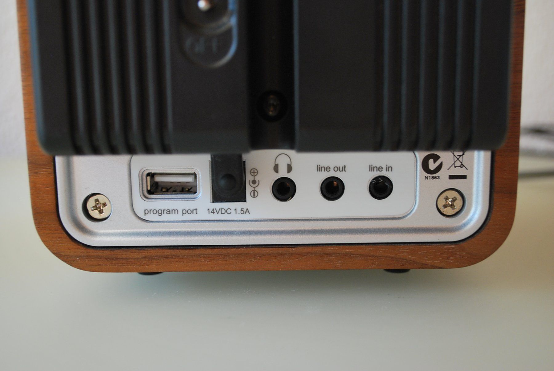 Ruark Radio: Ruark Audio Radio mit FM/DAB/AUX – Usato da Ennetbaden venduto da Rosen1 5