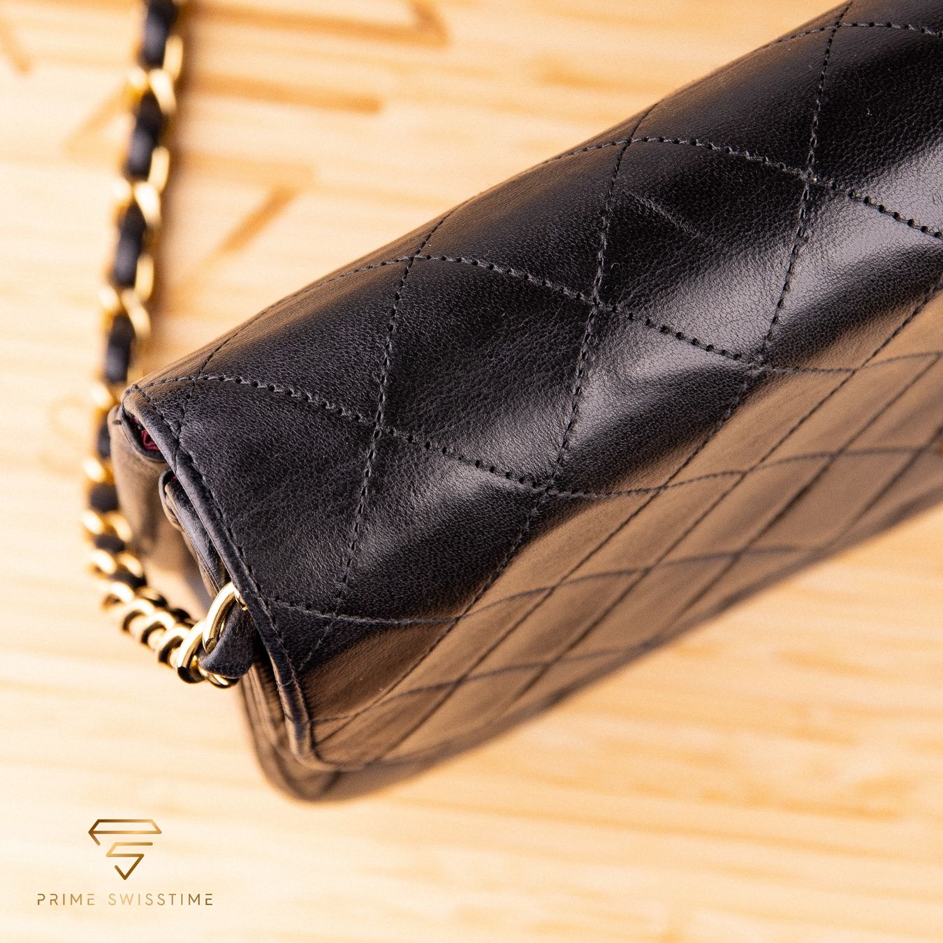 Chanel Taschen für Damen: Chanel Double Flap Black Lambskin Half Moon Bag – Gebraucht aus Luzern von PrimeSwissTime 5