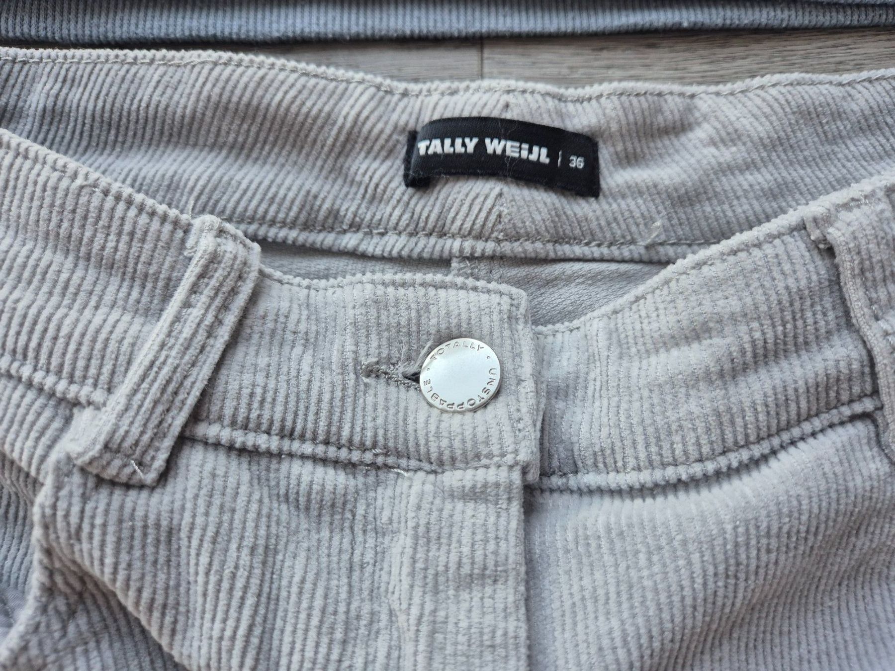 Lotti di vestiti: Cordhose hellgrau von Tally Weijl Gr. 36 + Pullover S – Usato da Eglisau venduto da nicij79 2