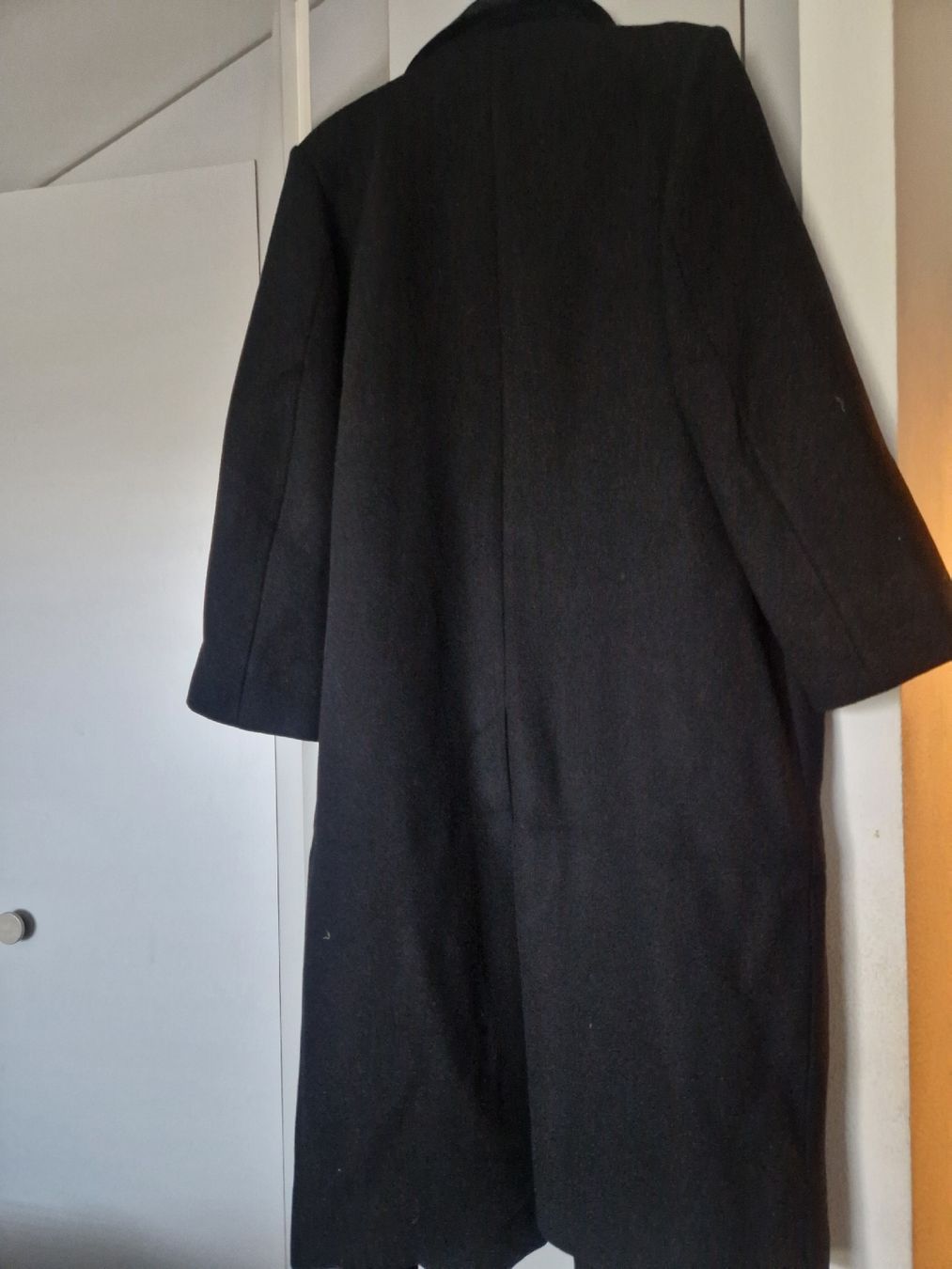 Weekday Mäntel: Manteau WEEKDAY noir, taille L, – Neu und originalverpackt aus Petit Lancy von toofly4u6 5