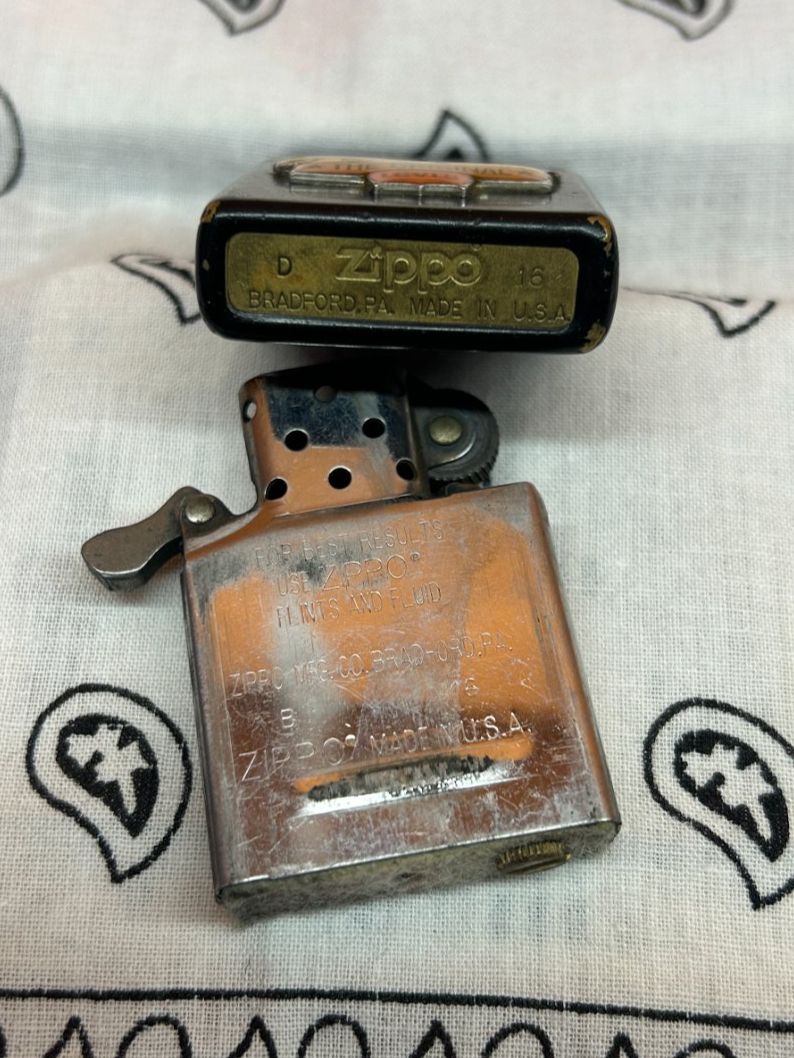 Zippo Feuerzeuge: Zippo Levi's – Gebraucht aus Soyhières von Maponos 3