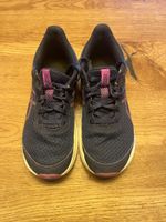 Asics Sportschuhe blau Grösse 34.5 guter Zustand