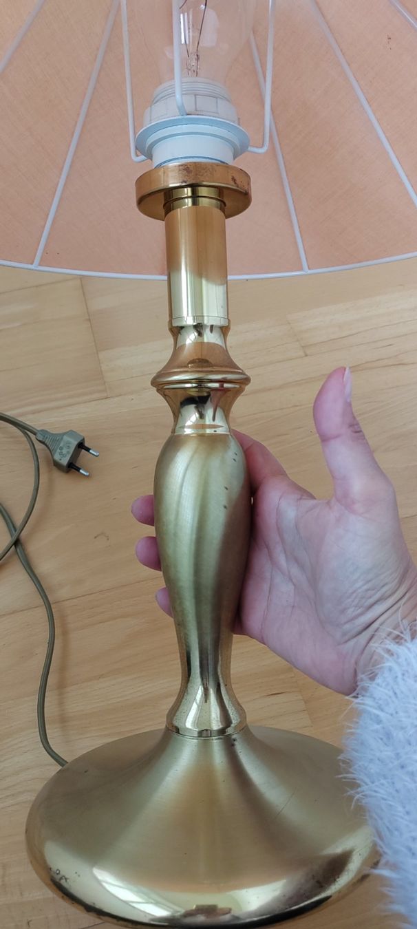 Lampade: Tischleuchte Messing mit Schirm gebraucht – Usato da Feusisberg venduto da Sindbad3 1
