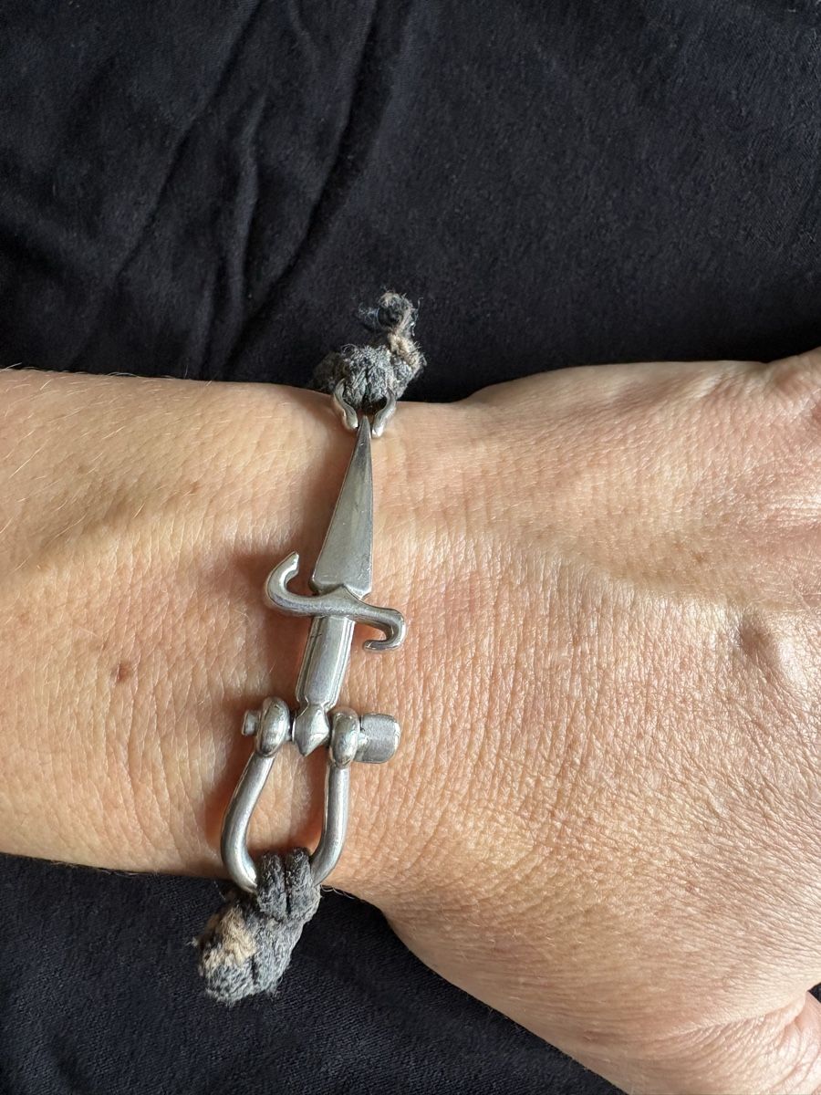 Armbänder & -reifen: Cesare Paciotti Armband mit Silber Dolch – Gebraucht aus Zürich von wei_8n2l 5