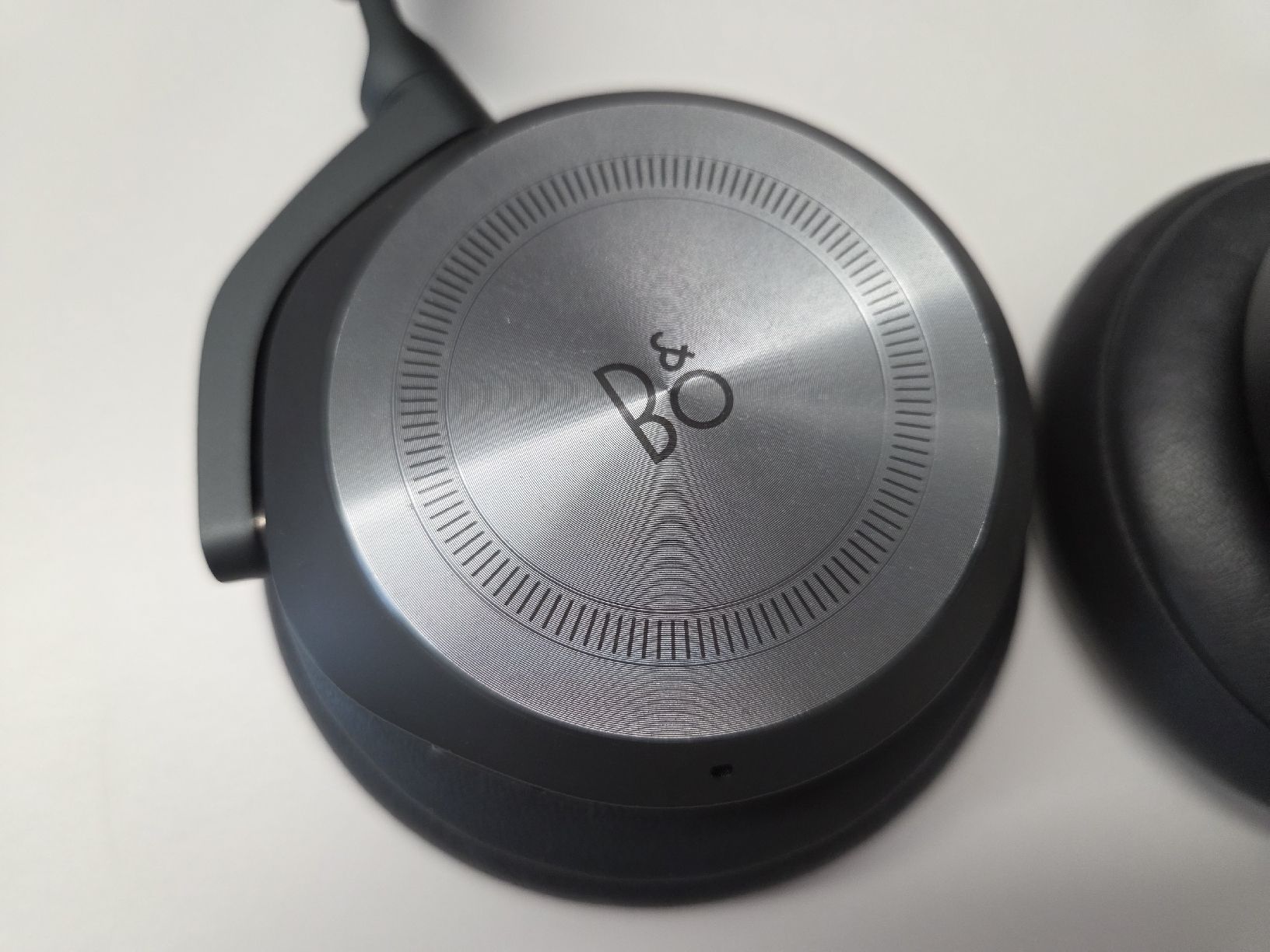 Bang & Olufsen Cuffie: Bang & Olufsen Beoplay HX – Usato da Neuenhof venduto da bike_ninja 4