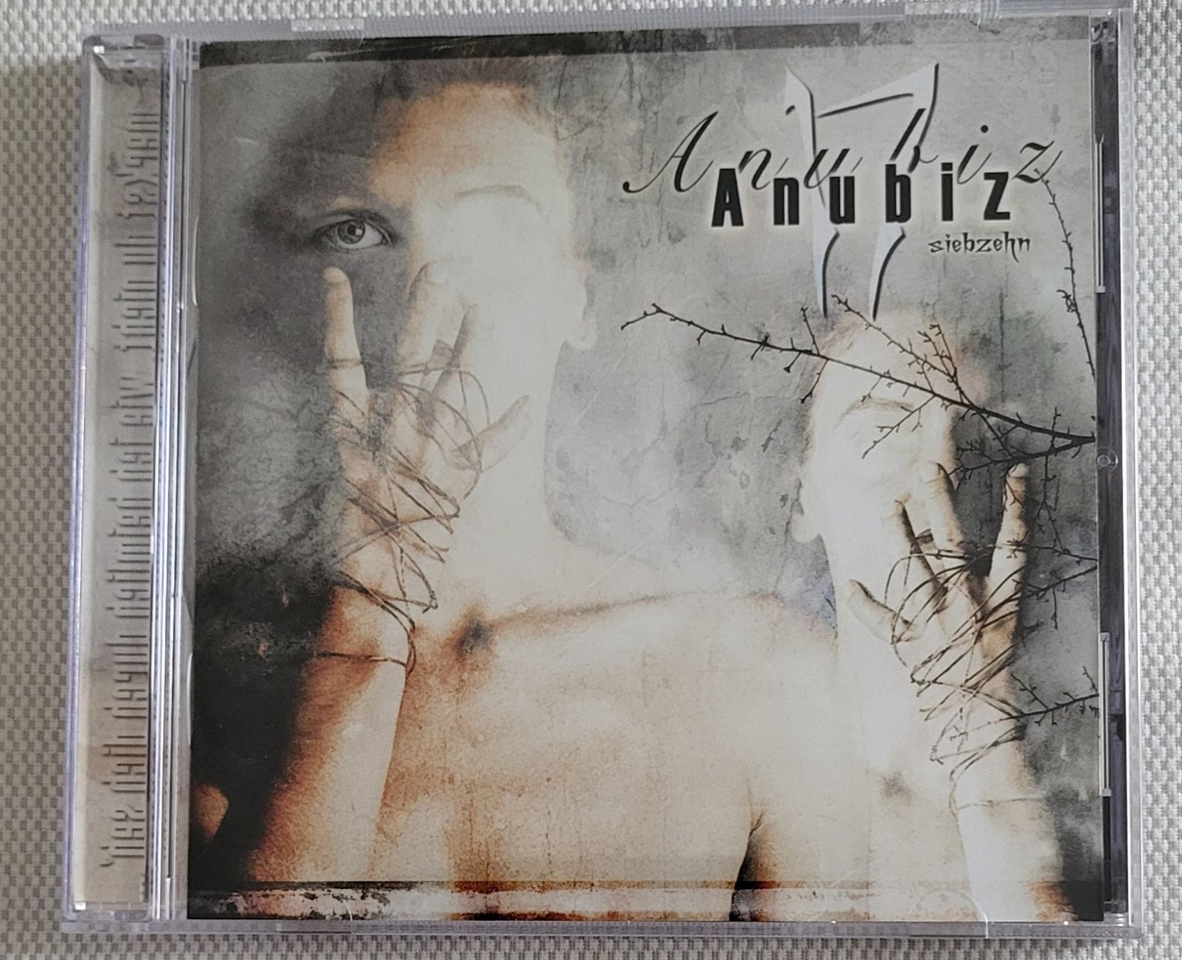 CDs: Anubiz - 17 – Gebraucht aus Villars-sur-glane von Epsilonhike