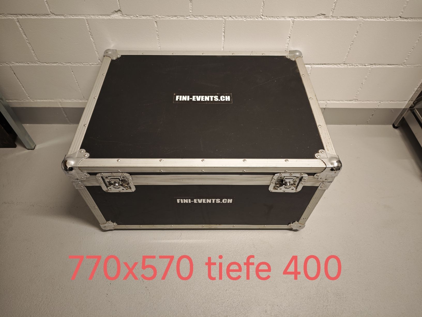 Altro in Decorazioni & Accessori: Flightcase / Materialkiste, 770x570x400mm, ab 1-CHF – Nuovo (secondo la descrizione) da Wauwil venduto da NEXUS10