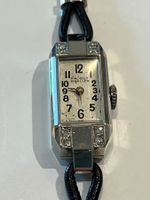 Damenuhr antik 18 Karat Weissgold mit 8 Diamanten