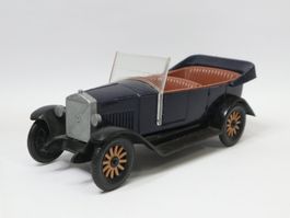 Kunststoff Stahlberg Oldtimer Volvo, made in Finland