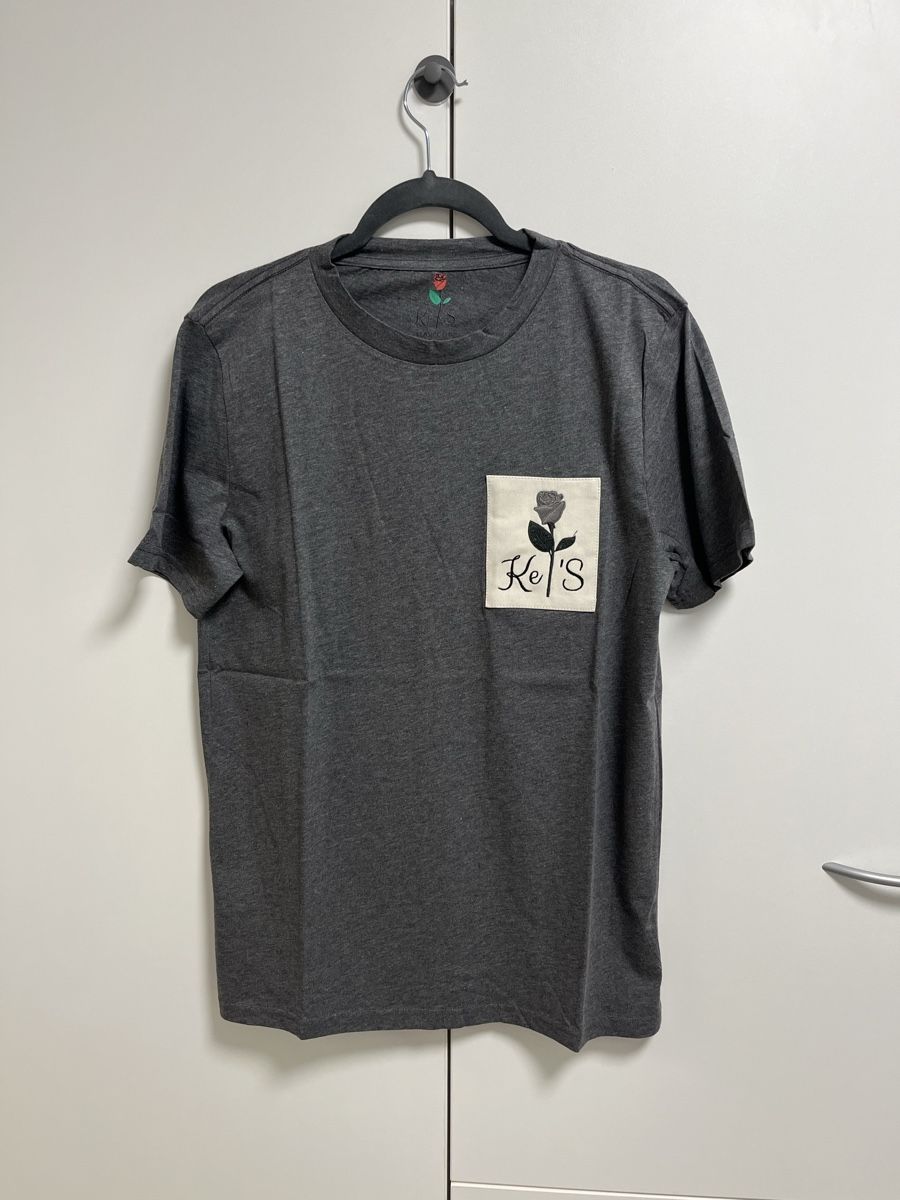 T-shirt: Stylisches graues T-Shirt Grösse M – Usato da Winterthur venduto da GutKeS 1