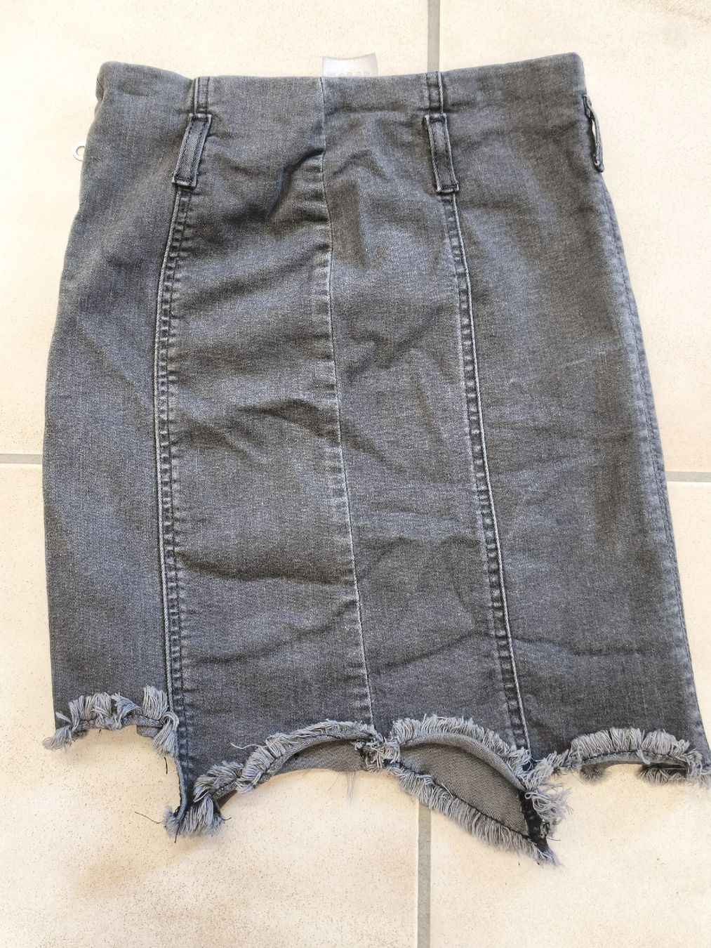 Röcke: Rock CLASSX grau Grösse S Denim mit Zipp – Gebraucht aus Emmetten von SecondhandSiska