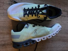 ON Schuhe