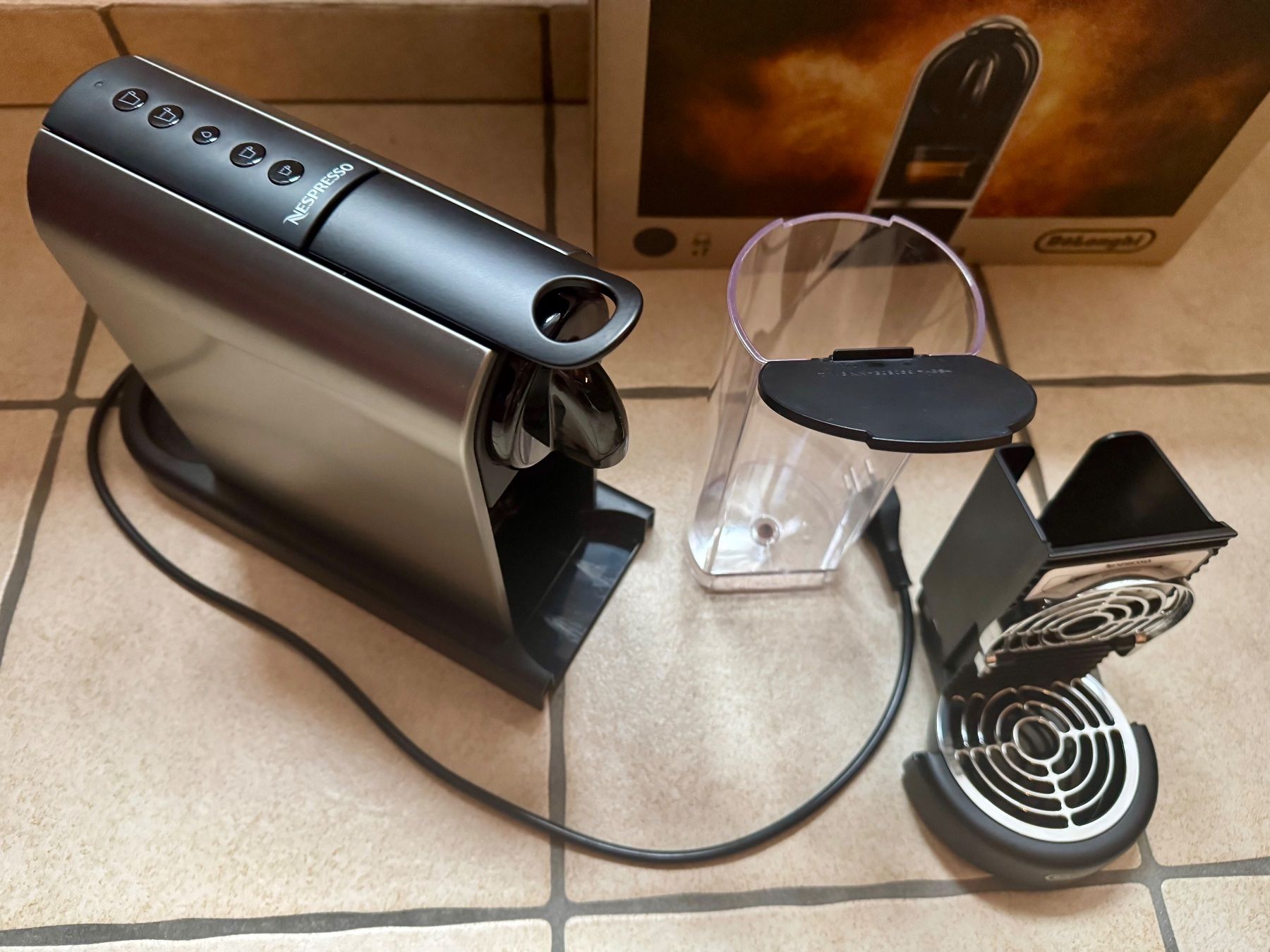 Nespresso Macchine per caffè & Macchine per espresso: Machine à café Nespresso Citiz Platinum DeLonghi – Nuovo e nell'imballaggio originale da Cressier FR venduto da arnoos 3