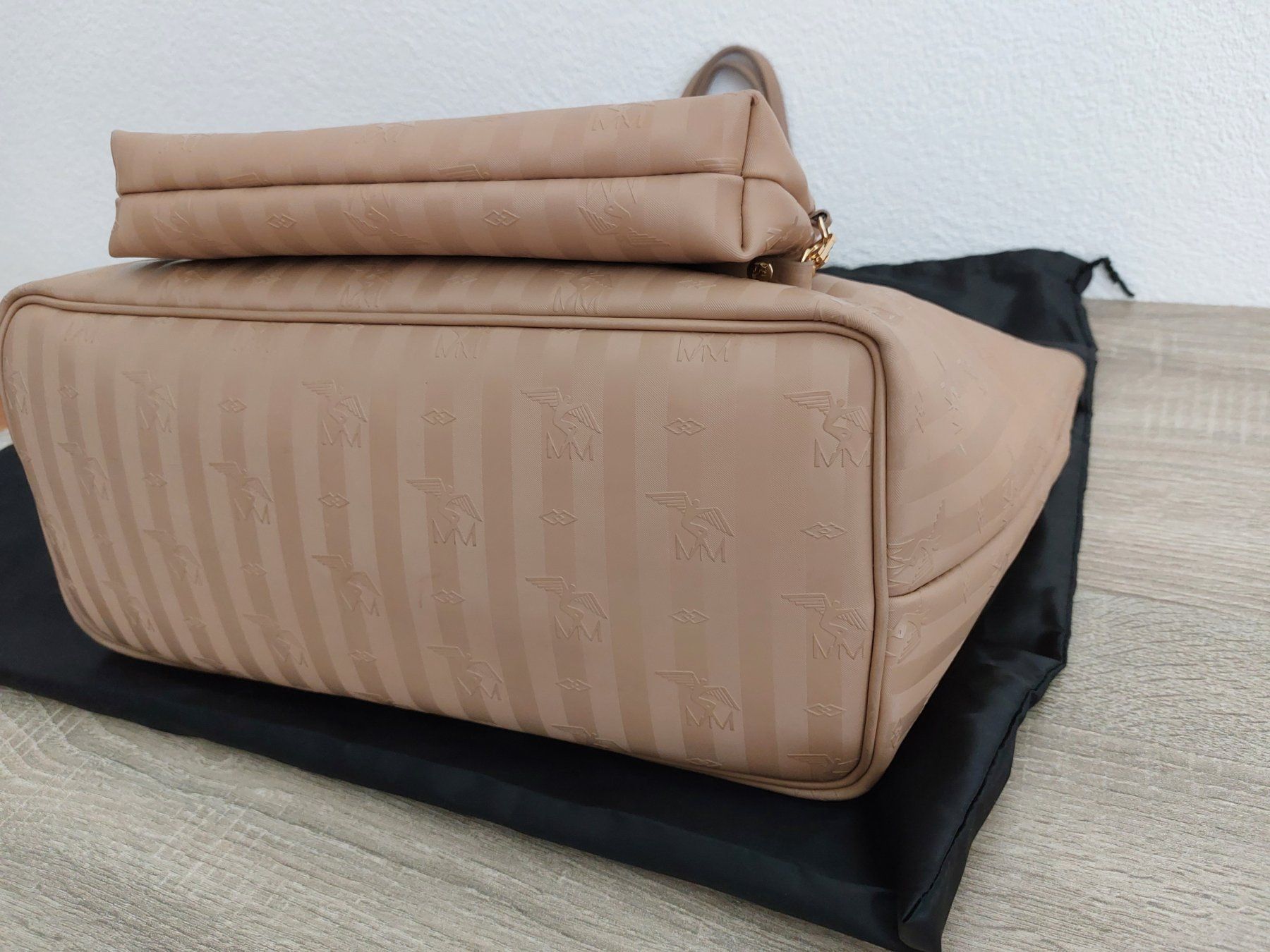 Maison Mollerus Taschen für Damen: Maison Mollerus Bern Schopper Cappuccino-Beige/ Gold – Gebraucht aus Diessenhofen von sTascha07 3