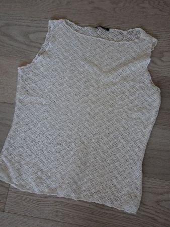 Spitzentop weiss, elastisch, Gr. L