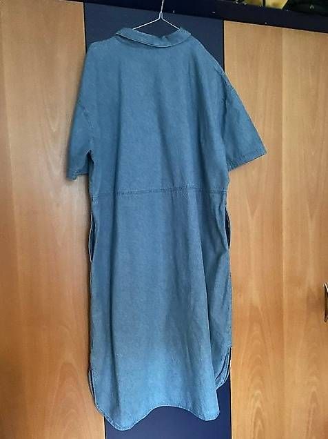 Kleider: Jeans-Kleid Gr. 46 neu – Neu (gemäss Beschreibung) aus St.Gallen von NOVEMBER01 1