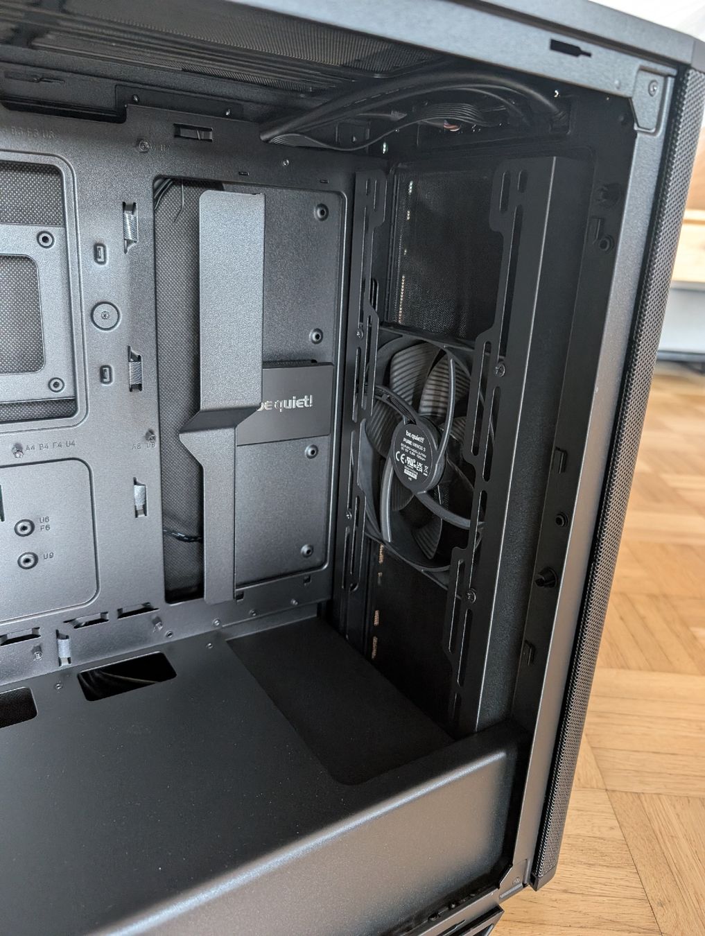 beQuiet! Boîtiers: be quiet! PC-Gehäuse Pure Base 501 ATX – Neuf (Voir description) à Buchs ZH par rol_tn8h 4