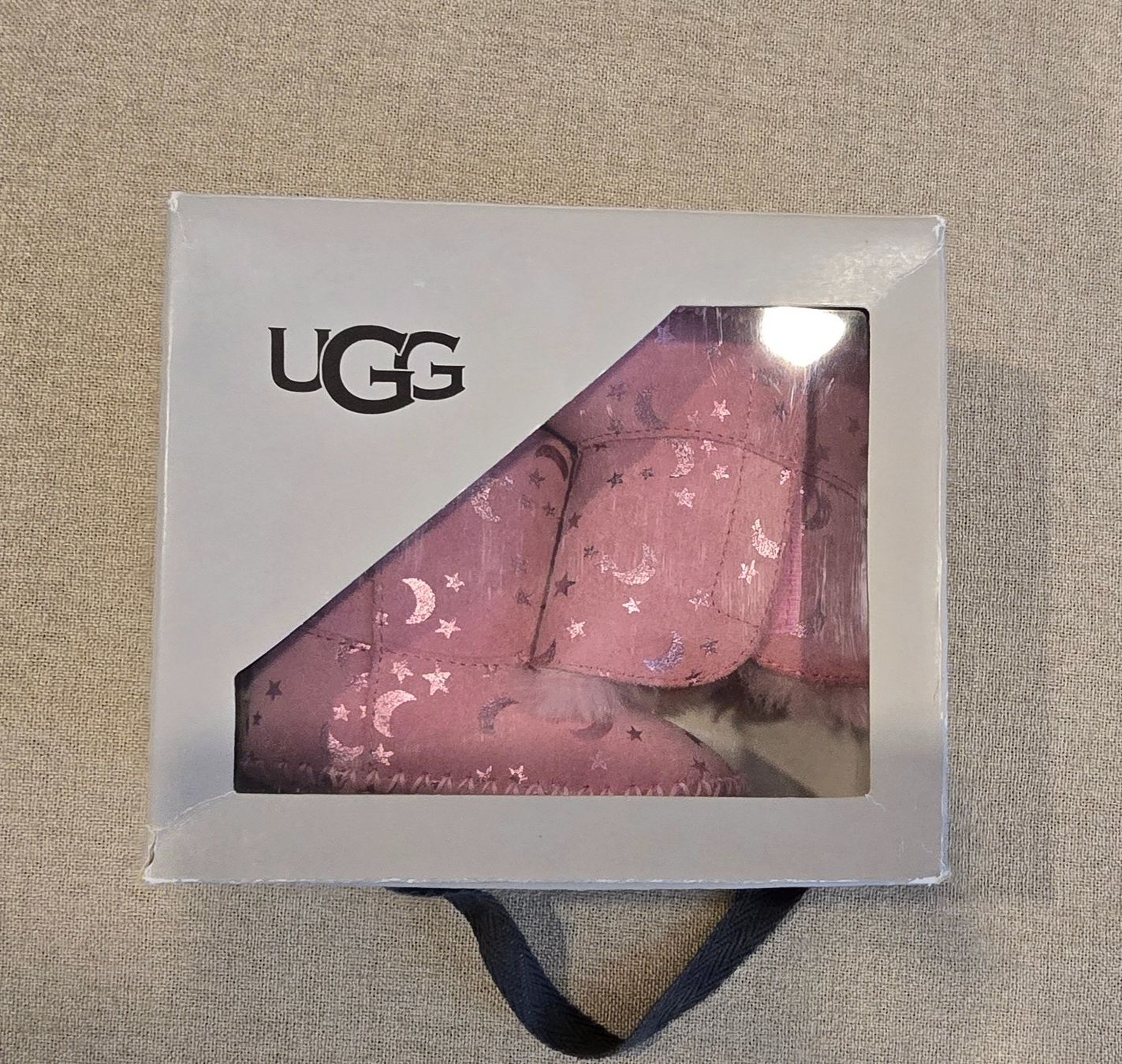 Ugg Scarpe per ragazzi: UGG Baby Schuhe-18 – Usato da Schlieren venduto da dan_8ypz 1