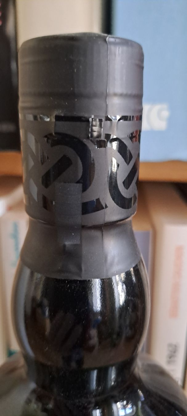Ardbeg Bevande alcoliche: Ardbeg Blaaack 20th Anniversary - Édition Limitée – Nuovo e nell'imballaggio originale da Les Brenets venduto da Galen25 1