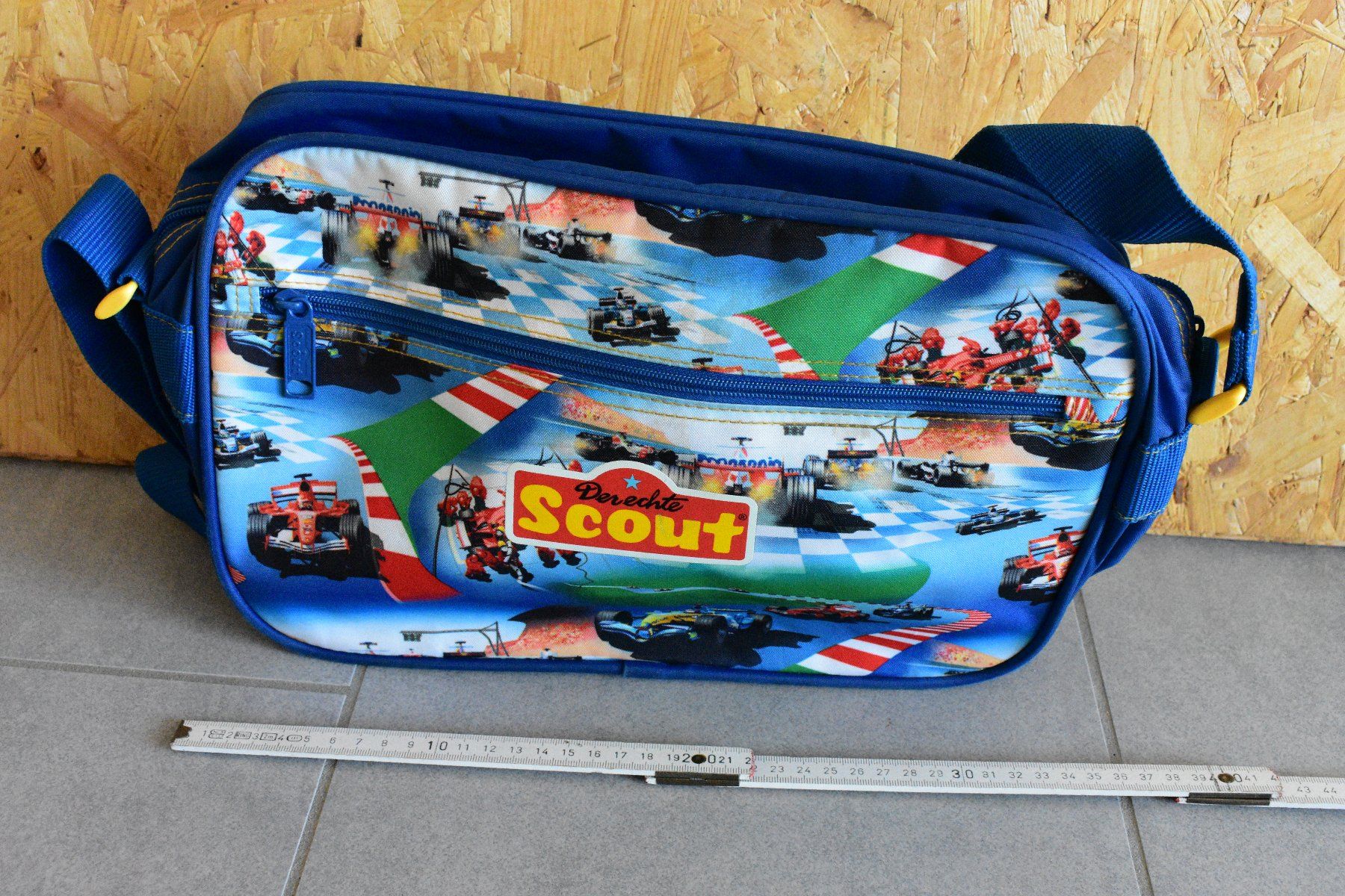 Borse & Zaini: Tasche mit Automotiven – Usato da Winterthur venduto da seh_9dhc