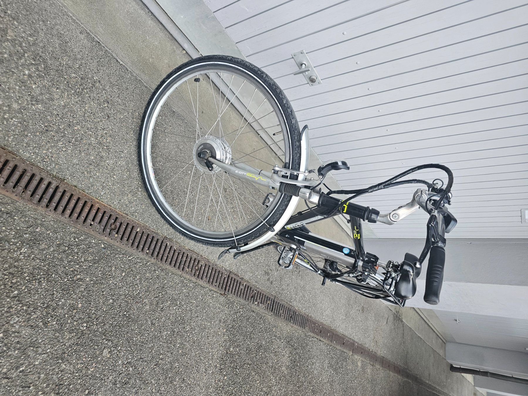 Biciclette: E Bieke – Usato da kleindöttingen venduto da Jimi-Hendrix 2