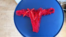 Damen Tanga rot mit Spitze und Sternen Neu 