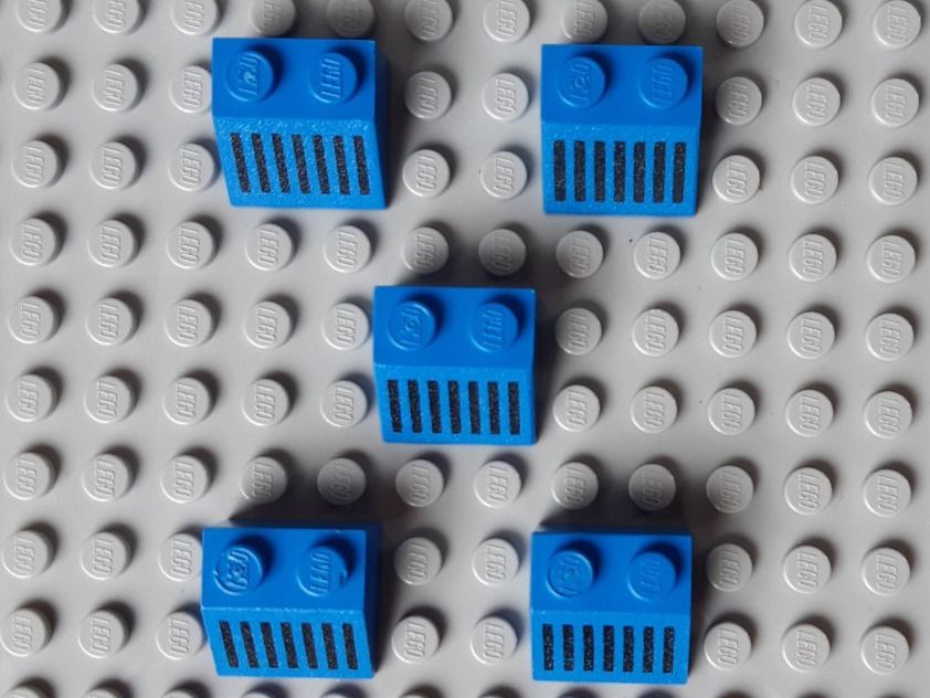 Lego Kit di costruzioni: LEGO - Slope Grill Pattern - 3039p05 – Usato da Muhen venduto da Legoholic 1