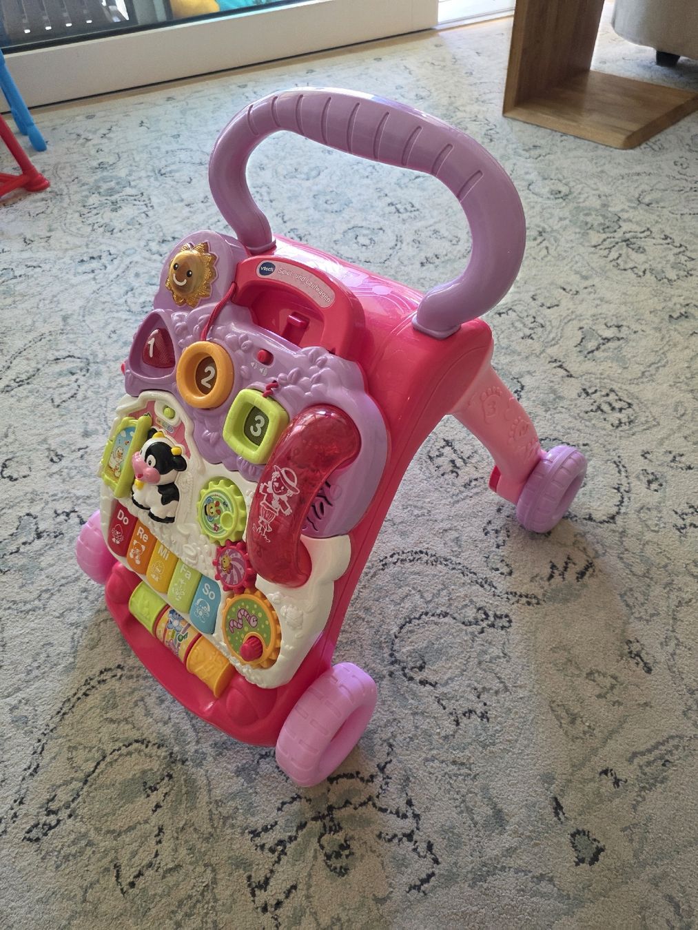 Aides à la marche: VTech Activity Walker Pink perfect condition (15 CHF) – D'occasion à Zürich par Dani.M6 5