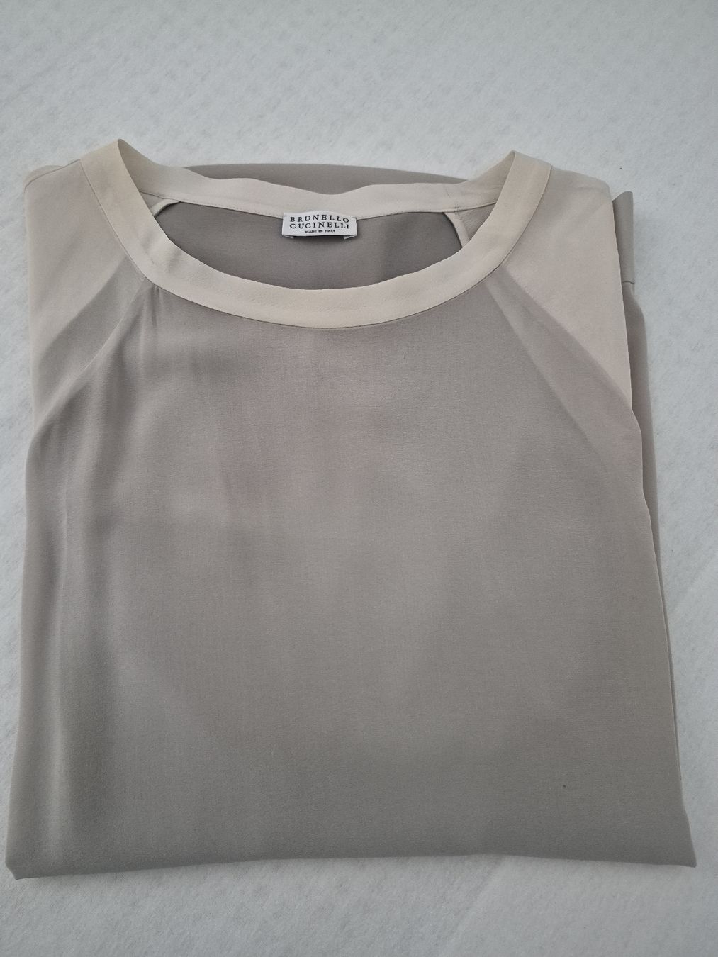 Blusen: Blouse BRUNELLO CUCUNELLI – Gebraucht aus Bern von dasgesuchtobjekt 1
