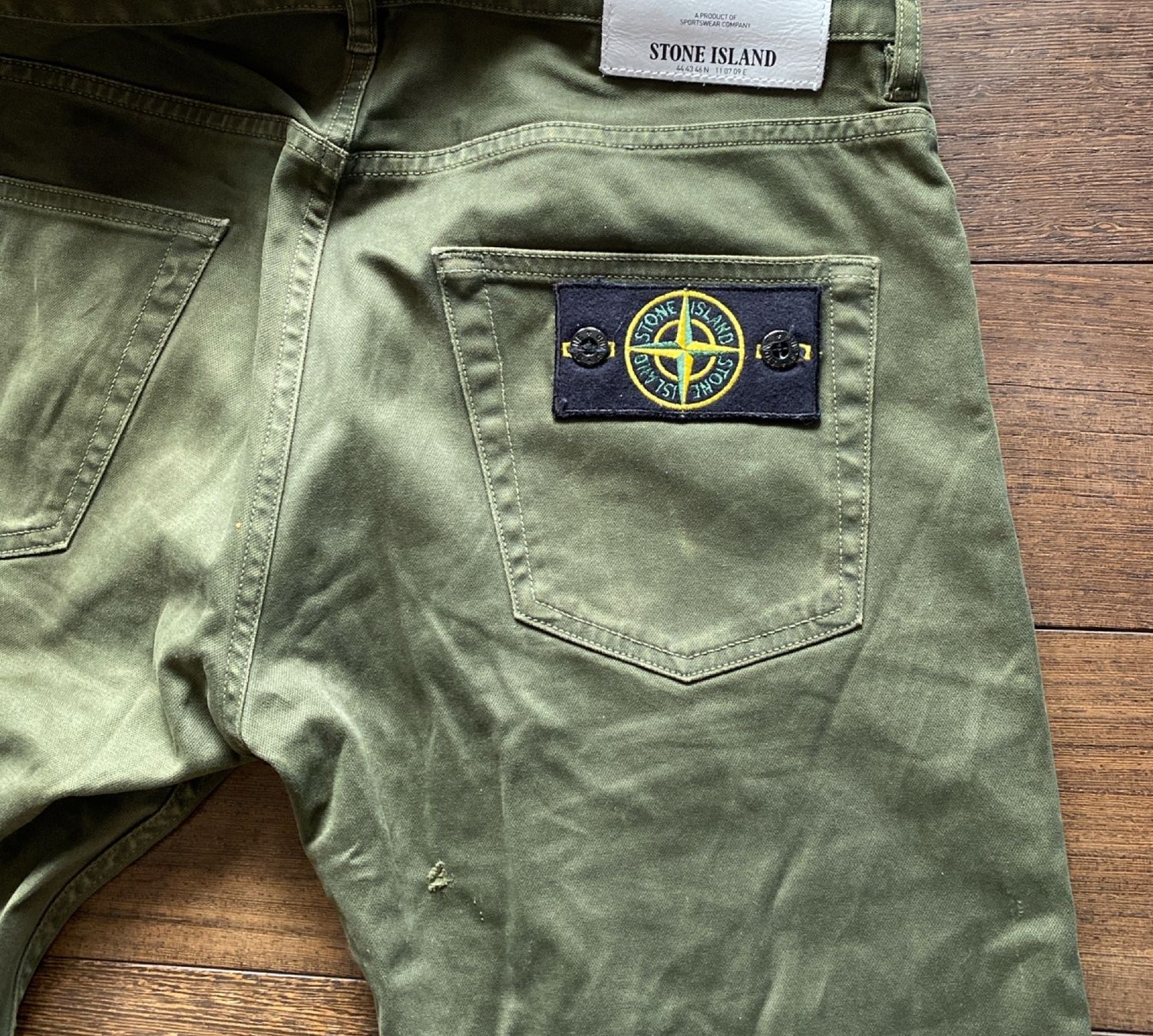 Stone Island Pantaloni: STONE ISLAND: pantalon – Usato da LAUSANNE venduto da PUMPERNICKEL3 1