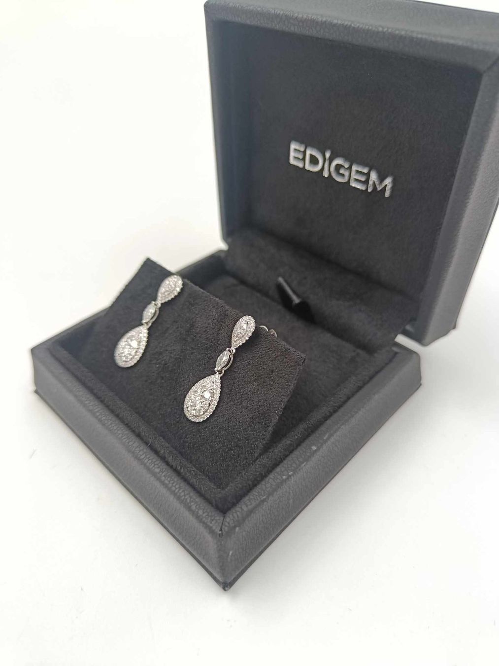 Orecchini pendenti & Orecchini a lobo: DIAMANT OHRHÄNGER IN 750 WEISSGOLD – Usato da Luzern venduto da EdiGem 1