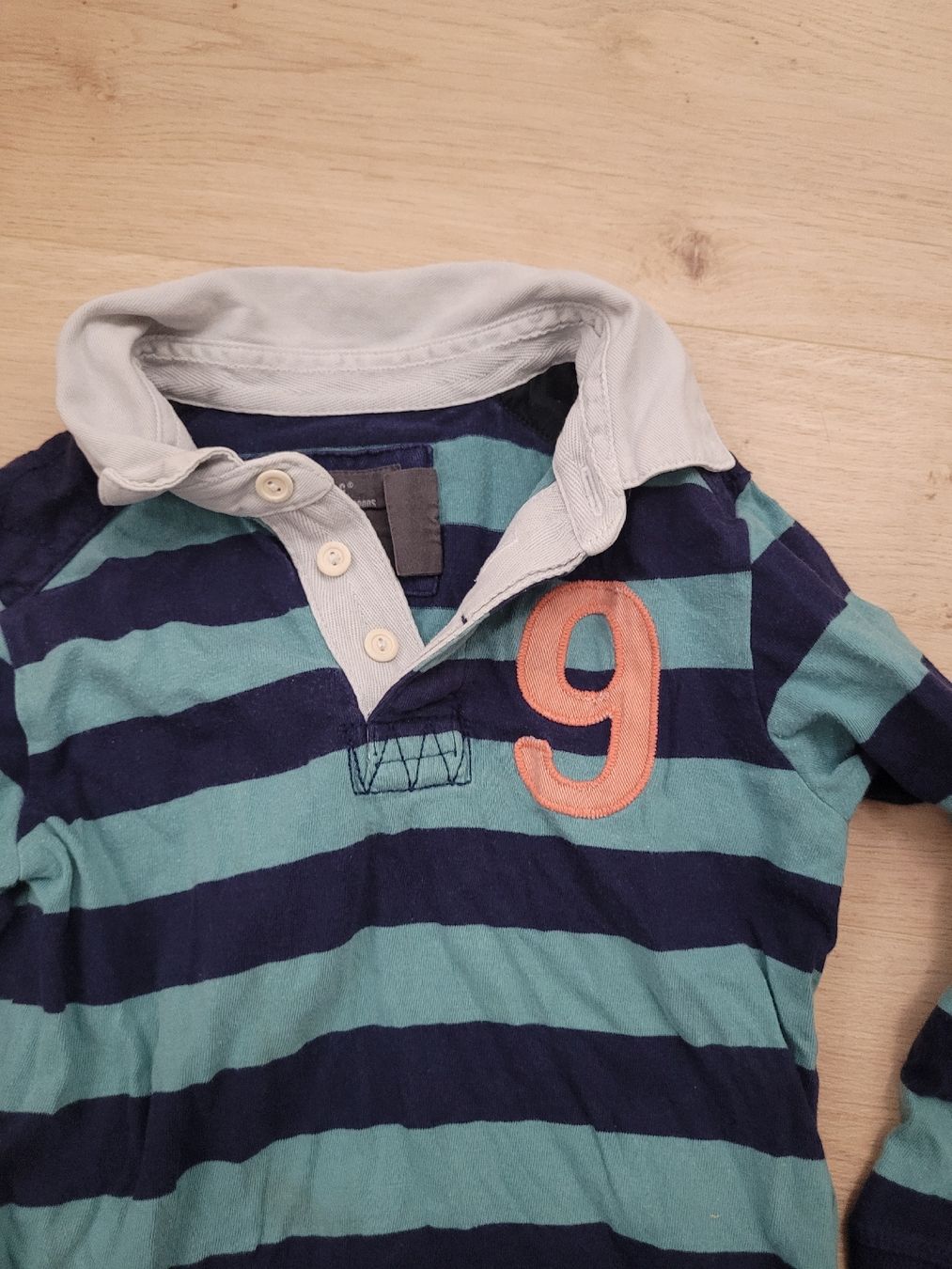 Pullover & Sweatshirts: Pullover Gr. 98 – Gebraucht aus Lupsingen von sta_wgg5 1