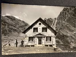 CARTE POSTALE - CABANE DU MT FORT  2457