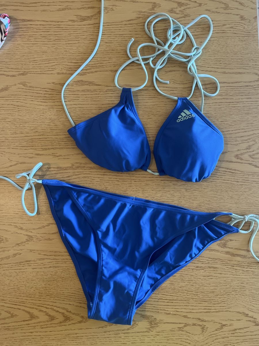Kleiderpakete: Lots de deux maillots de bain – Gebraucht aus Courgenay von tat_w5vc 1