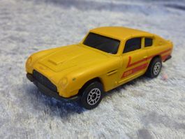 Aston Martin DB6 1:64