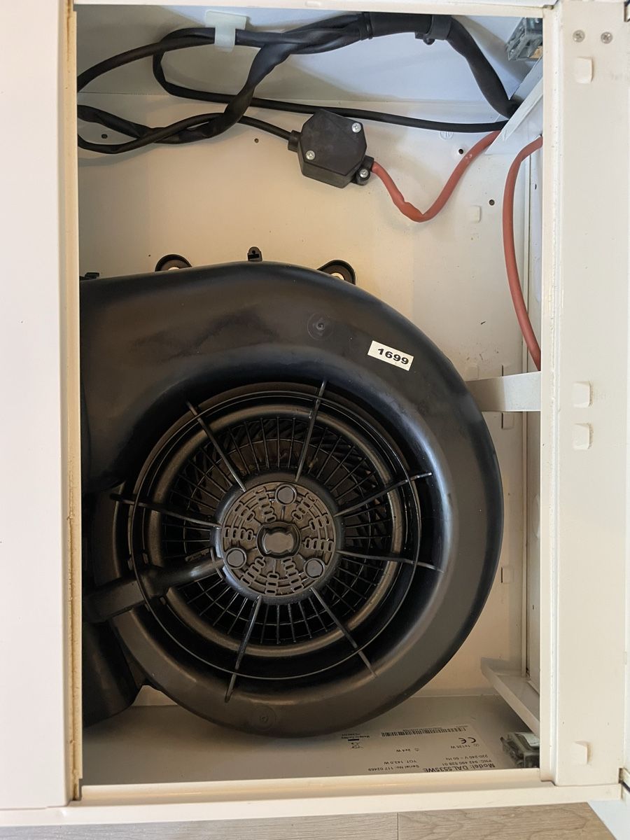Electrolux Appareils de cuisine: Electrolux Extractor fan – D'occasion à Lütschental par mjb_lv52 5