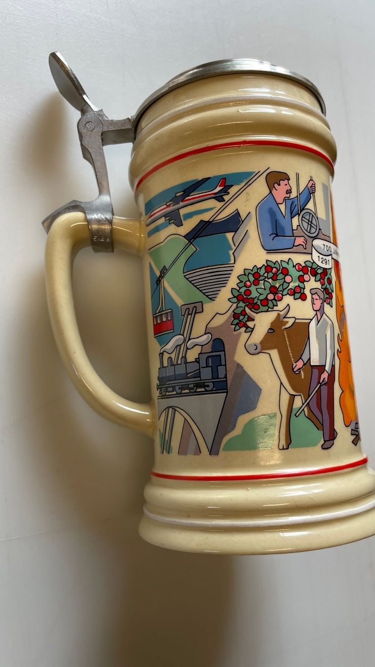 Bicchieri: Bierkrug - 700 Jahre Eidgenossenschaft - Deckel abgebrochen – Usato da Glattfelden venduto da cybermaxx 3