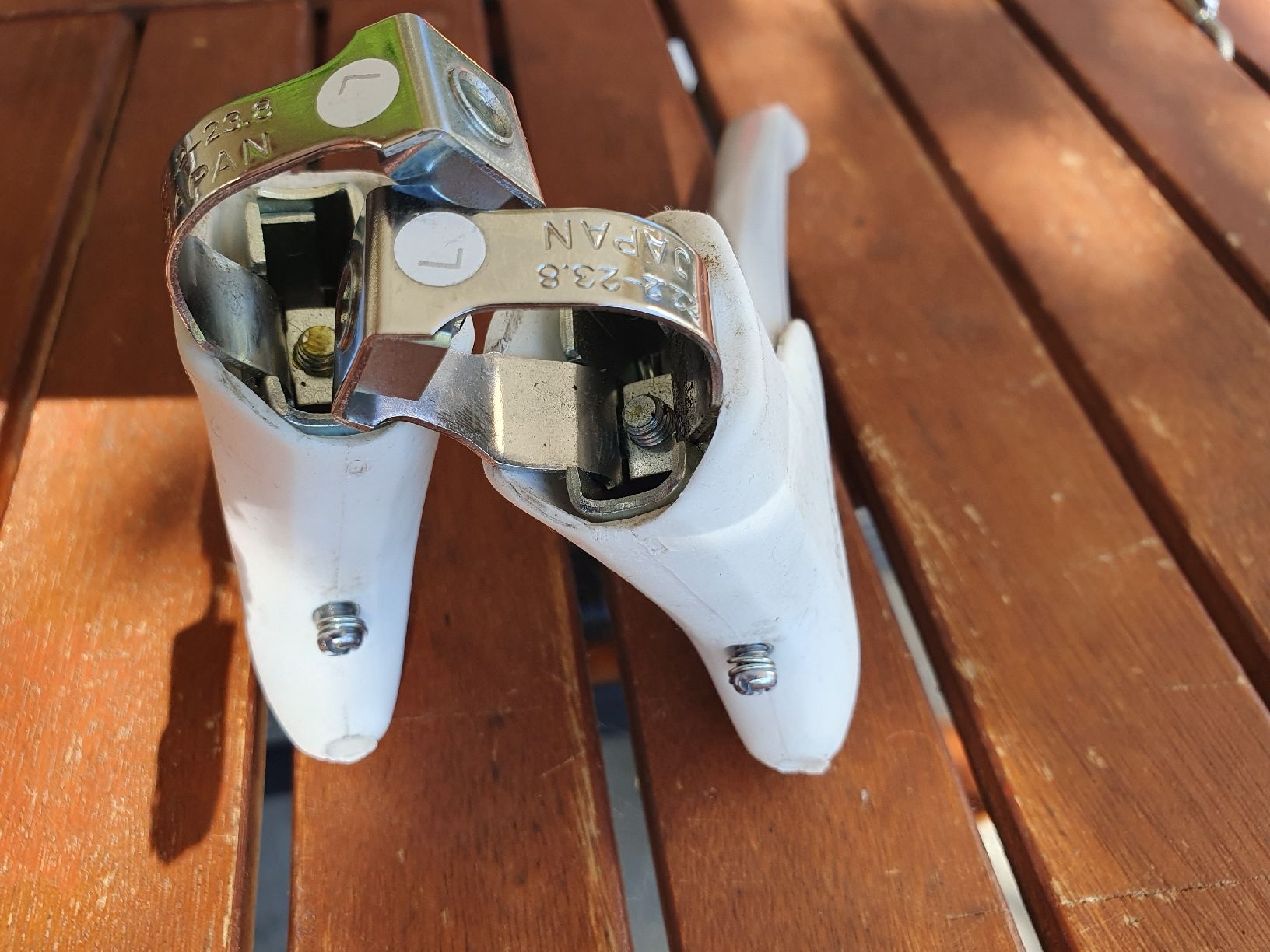 Shimano Pezzi di ricambio: 2 Bremshebel Neu SHIMANO BL-E700( L) – Nuovo (secondo la descrizione) da Niedergösgen venduto da joh_6txt 5