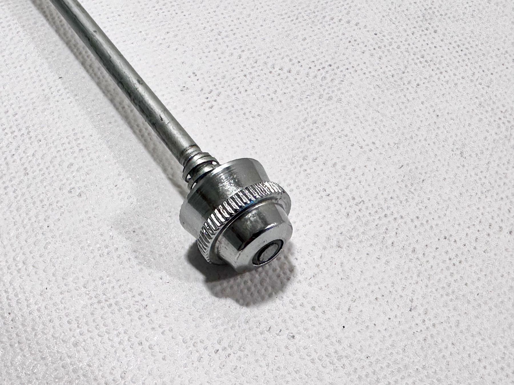 Campagnolo Ersatzteile: Campagnolo Schnellspanner VORNE TOPZUSTAND – Gebraucht aus Luzern von bikeandbeltcom 2