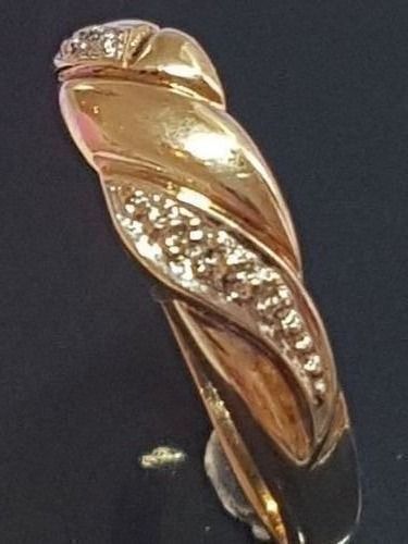 Bagues: Stilvoller Ring mit 4 Diamanten – Neuf (Voir description) à Unterägeri par Altgoldschmuck 7