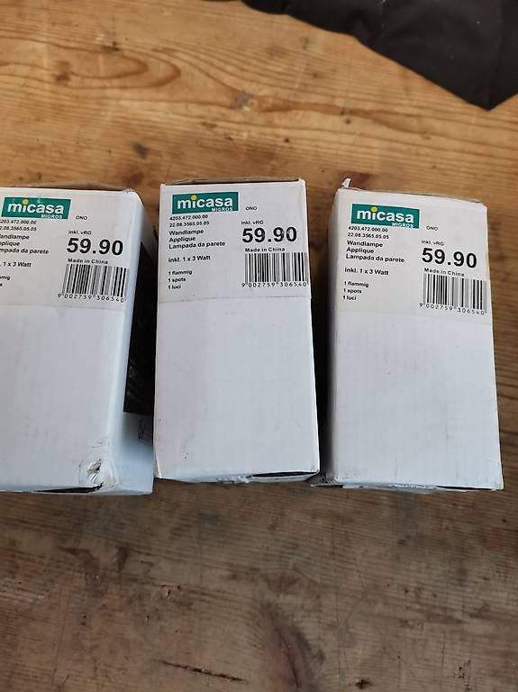Lampes: LED Wandleuchte Ono, Wandleuchte LED – D'occasion à Wiedlisbach par materialkreislauf 1