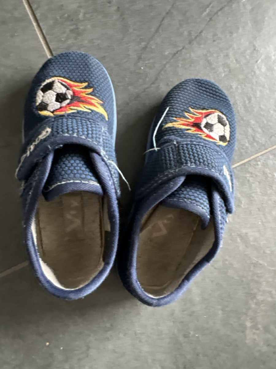 Scarpe per ragazzi: Finken mit Fussball Motiv – Usato da Spreitenbach venduto da bea_wrh6 2